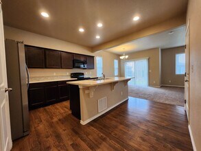 1607 Smokey Ridge Way in Colorado Springs, CO - Building Photo - Building Photo