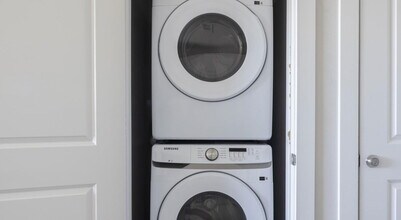 19939 Longenbaugh Rd in Cypress, TX - Building Photo - Building Photo