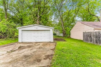 936 Elbon Rd in Cleveland Heights, OH - Building Photo - Building Photo