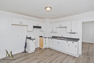 98-100-100 Prospect St in Springfield, MA - Building Photo - Building Photo