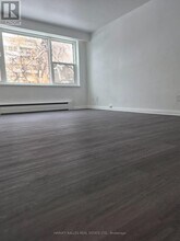 125 Shelborne Ave in Toronto, ON - Building Photo - Building Photo