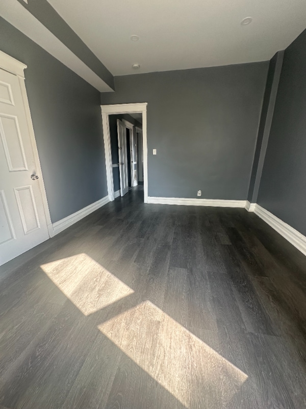 2405 S Troy St in Chicago, IL - Building Photo - Building Photo
