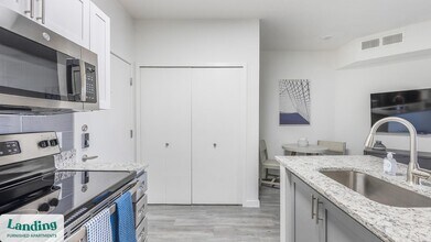 1811 E Apache Blvd, Unit 3028 in Tempe, AZ - Building Photo - Building Photo