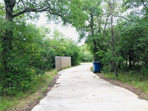 140 Shady Oaks Loop in Cedar Creek, TX - Building Photo - Building Photo