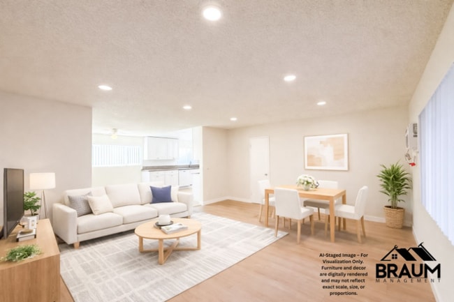 13129 Oxnard St in Los Angeles, CA - Foto de edificio - Building Photo