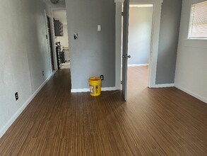 3317 Avenue G, Unit 123 in Fort Worth, TX - Building Photo - Building Photo