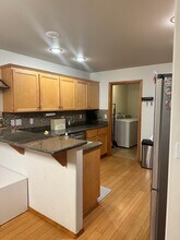 320 Zillah Pl SE in Renton, WA - Building Photo - Building Photo