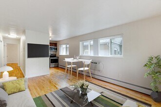 1362 Clayton St. Apartments in Denver, CO - Building Photo - Building Photo