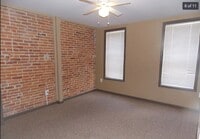 205 S Mount St photo'