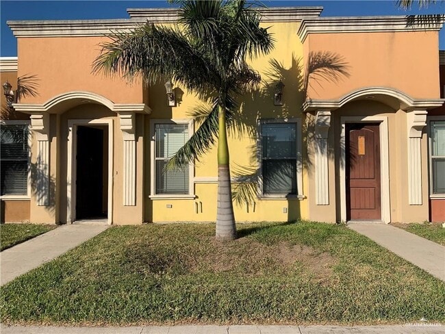 11 Regal Dr in Edinburg, TX - Building Photo - Building Photo
