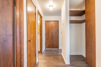 Kelo in Seattle, WA - Building Photo - Interior Photo