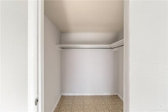 8 S Montevideo Ave in Edinburg, TX - Building Photo - Building Photo