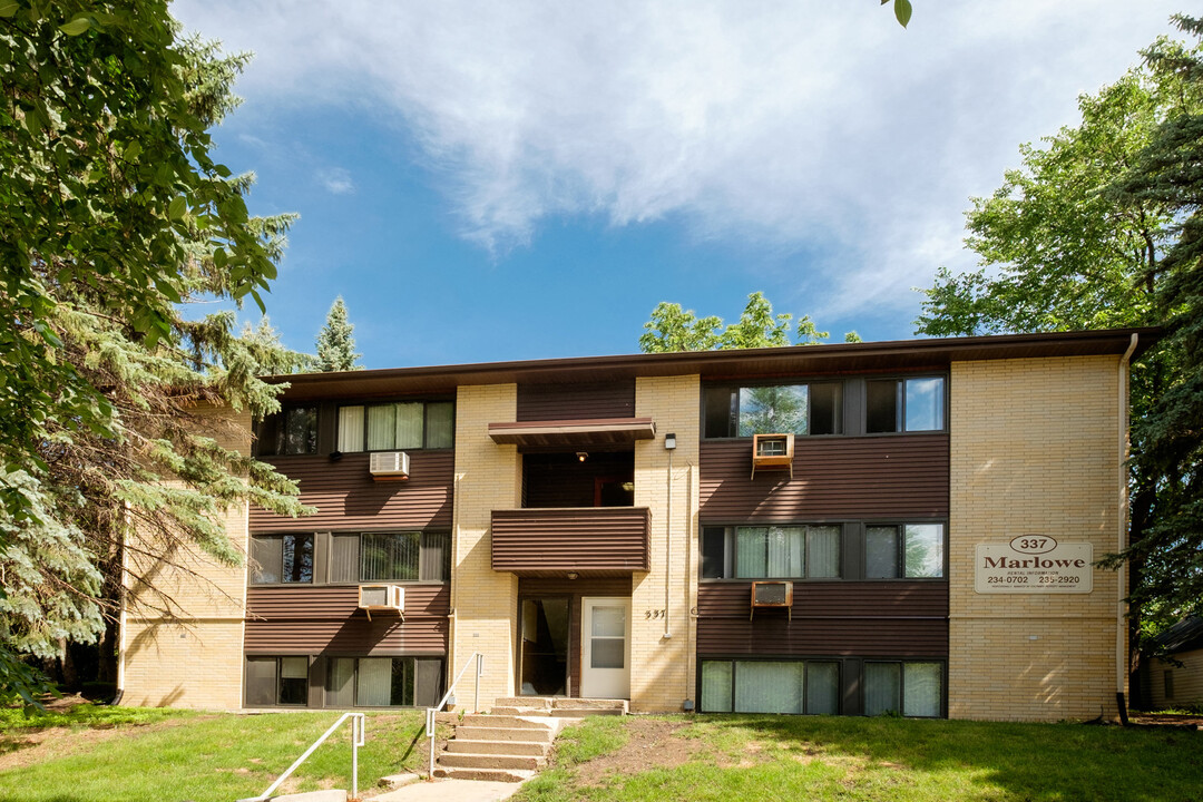 Marlowe South in Fargo, ND - Foto de edificio