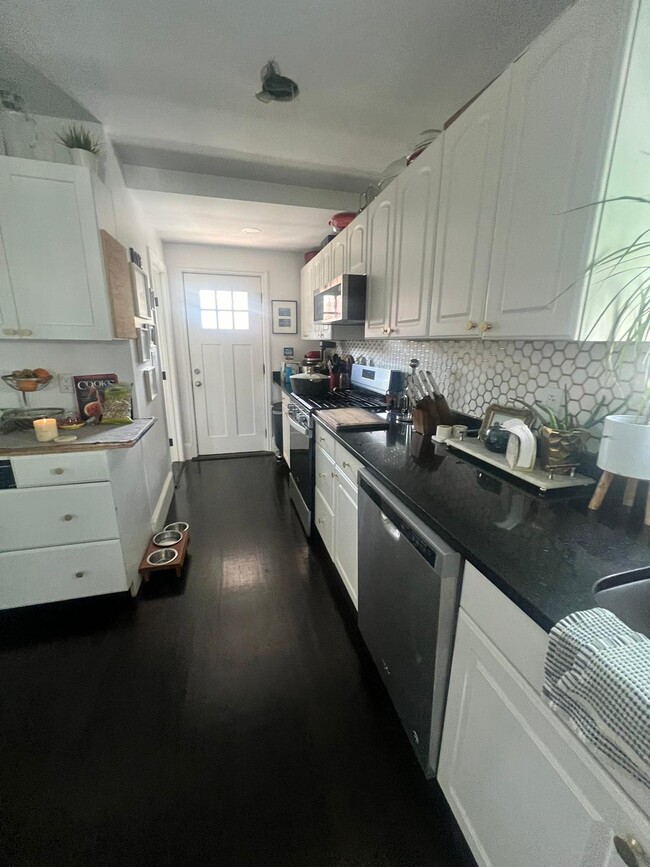 12 Bothwell Rd, Unit 1 in Boston, MA - Building Photo - Building Photo