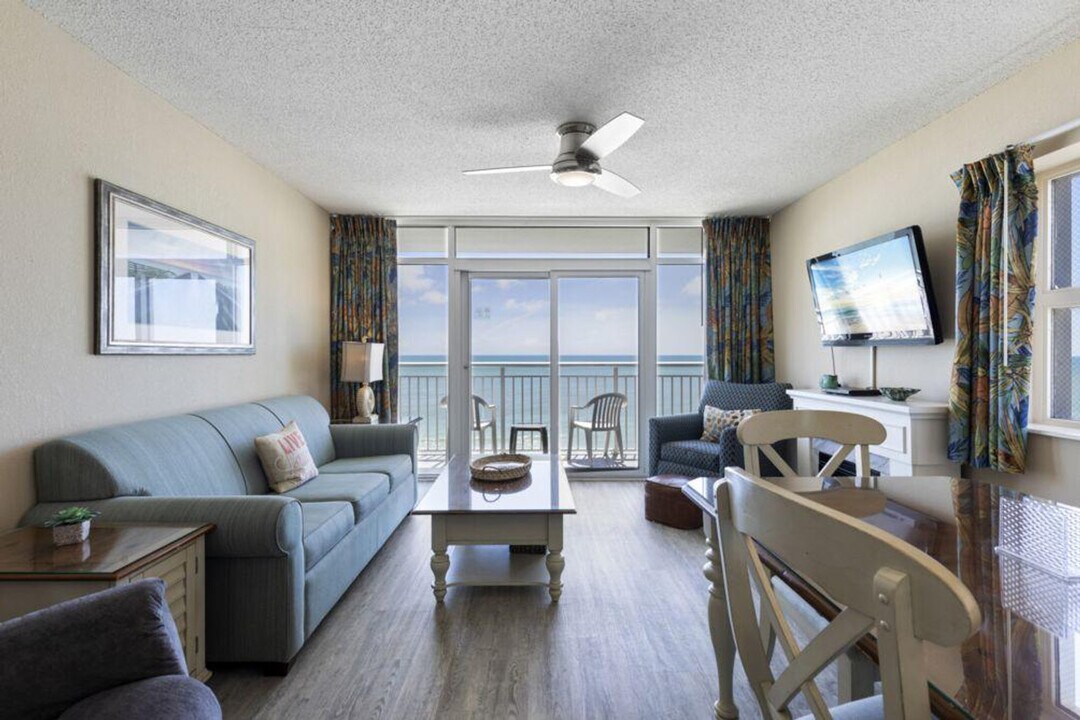 1700 N Ocean Blvd in Myrtle Beach, SC - Building Photo