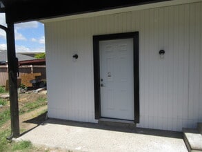 592 Willow Ave in Hayward, CA - Building Photo - Building Photo