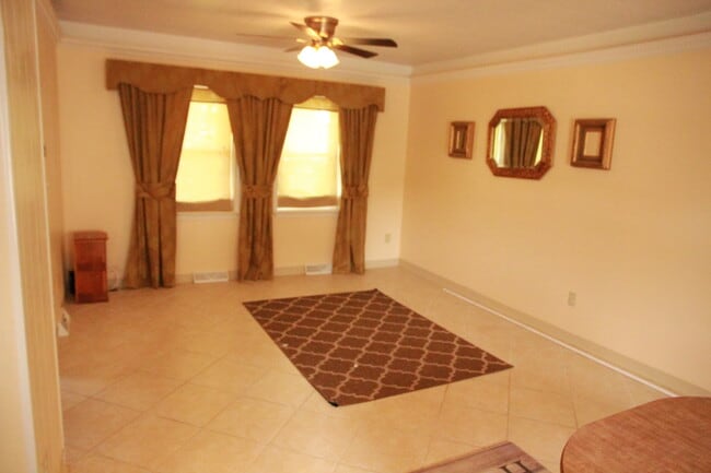 754 E Washington Ave in Bethlehem, PA - Building Photo - Building Photo