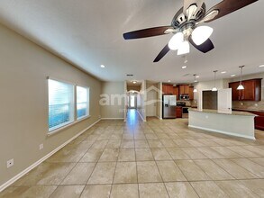 332 Silver Glen Ave in St. Augustine, FL - Foto de edificio - Building Photo