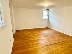 294 Front St, Unit 1a in Secaucus, NJ - Building Photo - Building Photo