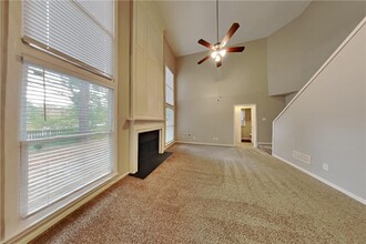 345 Outwood Mill Ct in Alpharetta, GA - Building Photo - Building Photo