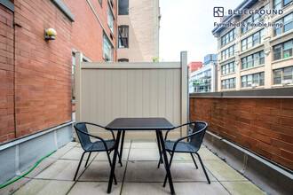 120 W 21st St in New York, NY - Building Photo - Building Photo