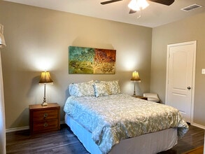 798 Madison St in Carthage, TX - Building Photo - Building Photo