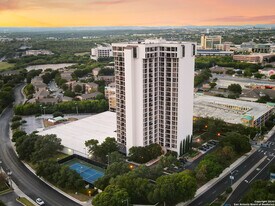 7701 Wurzbach Rd, Unit 301 in San Antonio, TX - Building Photo