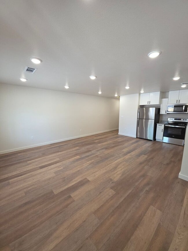 709 W 12th St in Russellville, AR - Building Photo - Building Photo