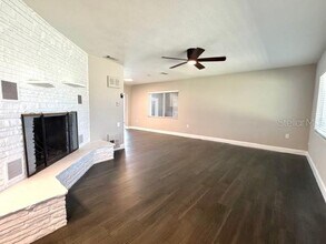 704 W 11th Ave in Mount Dora, FL - Building Photo - Building Photo