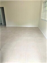 3620 Ponce de Leon-Unit -3620 in Coral Gables, FL - Building Photo - Building Photo