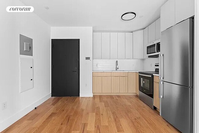 61 Clarkson Ave in Brooklyn, NY - Building Photo - Building Photo