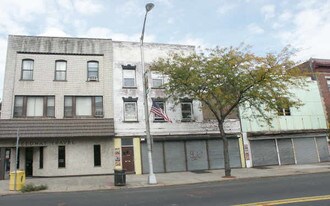1141 Elizabeth Ave in Elizabeth, NJ - Building Photo