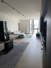 241 10th St-Unit -#402 in San Francisco, CA - Building Photo - Building Photo