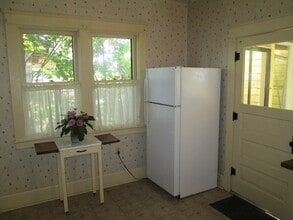 940 17th St NE in Salem, OR - Building Photo - Building Photo