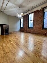 635 W Lakeside Ave in Cleveland, OH - Building Photo - Building Photo