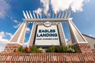 Eagles Landing Luxury Apartment Homes in Panama City, FL - Building Photo