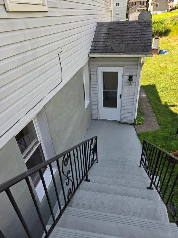 829 E Lackawanna Ave