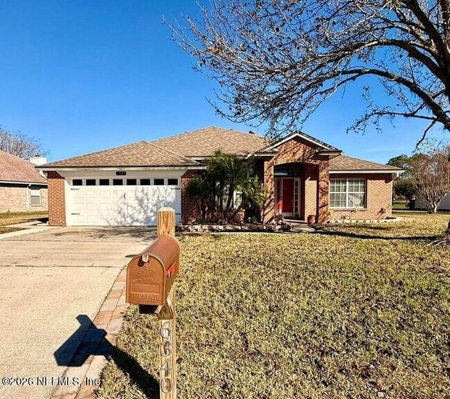 property at 6340 Lake Plantation Dr