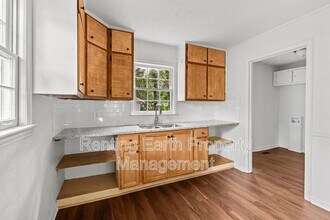 832 Meadowbrook Dr in Birmingham, AL - Building Photo - Building Photo