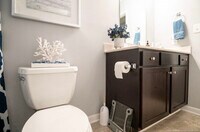 6721 Winthrop Dr - 32