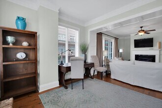165 W Bay St in Savannah, GA - Building Photo - Building Photo