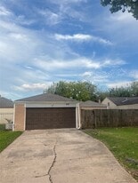 4131 Bugle Rd in Houston, TX - Building Photo