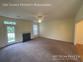 665 Pecan Ridge Cir in Kernersville, NC - Building Photo - Building Photo