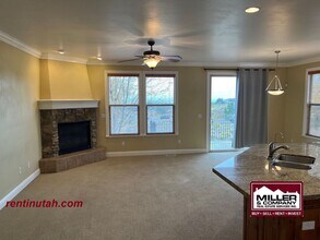 10234 Eagle Cliff Way in Sandy, UT - Building Photo - Building Photo