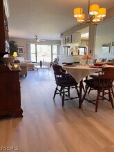 5905 Trailwinds Dr in Ft. Myers, FL - Building Photo - Building Photo