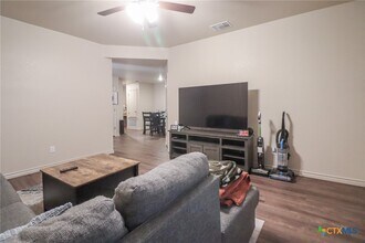 1914 Castroville Trl in Copperas Cove, TX - Building Photo - Building Photo