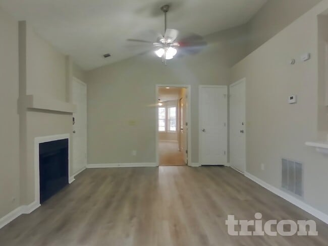 1831 Commonwealth Dr in Woodstock, GA - Building Photo - Building Photo