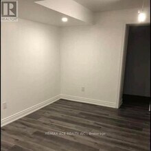 27 Swans Acre Trail in Brampton, ON - Building Photo - Building Photo