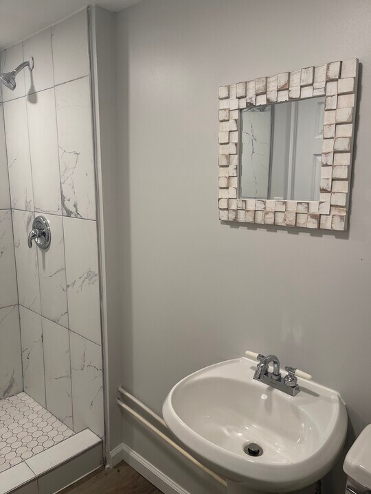 2710 W Lanvale St, Unit 1 Photo