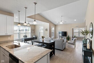 46 Cypress Dr in Franklin, IN - Building Photo - Building Photo